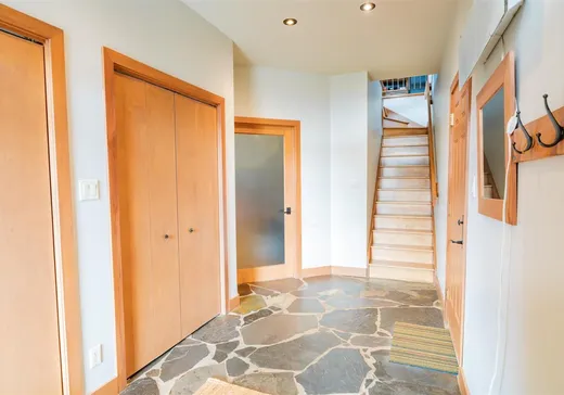 Maison à vendre - 200 Rue du Marais, St-Ferreol-les-Neiges, G0A 3R0