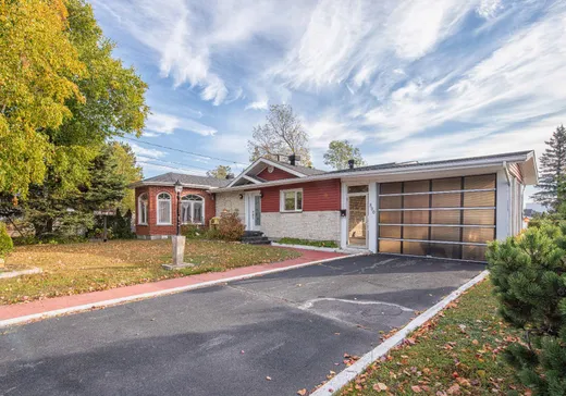 House for sale - 500 7e Rue, Amos, J9P 3P3