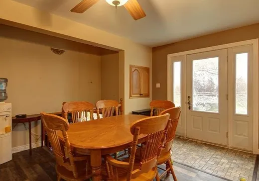Maison à vendre - 158 Rue du Lac, Saint-Christophe-D'Arthabaska, G6R 0H6