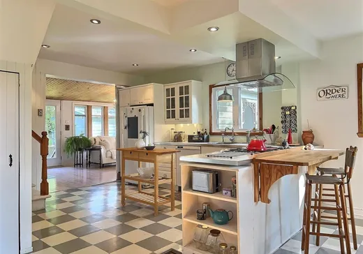 Maison à vendre - 210 Ch. de la Pointe-aux-Anglais, Mirabel, J0V 2B0