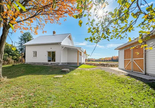 Maison à vendre - 716 6e Rang O., St-Apollinaire, G0S 2E0