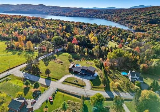 Maison à vendre - 9 Ch. du Sommet-Gardner, Magog, J0B 2C0