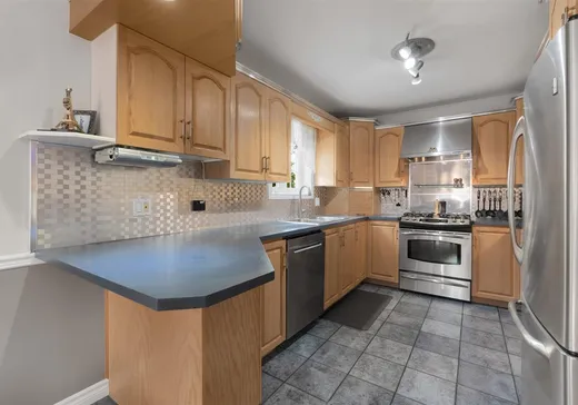 Maison à vendre - 224 10e Avenue, Val des Sources, J1T 3W3