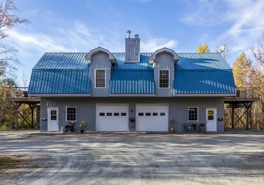 Maison à vendre - 520 Ch. George-Bonnallie, Eastman, J0E 1P0