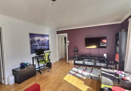 Maison à vendre - 8A-8B Rue Gaudreau, Lac-Au-Saumon, G0J 1M0