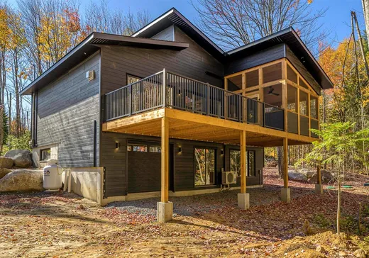 Maison à vendre - 1081 Ch. Domaine sur le Lac, Ste-Lucie, J0T 2J0