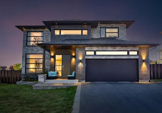 Two or more stories for sale - 10 Rue Yvette-Brind'Amour, Notre-Dame-de-l'Île-Perrot, J7W3P5