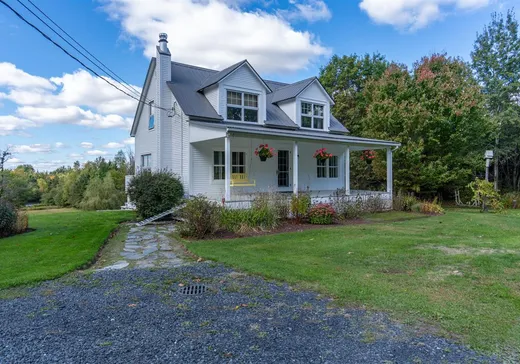 Maison à vendre - 101 Ch. Courtemanche, Valcourt, J0E 1Y0