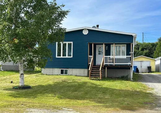 Bungalow à vendre - 615 Av. Brunelle, Taschereau, J0Z3N0