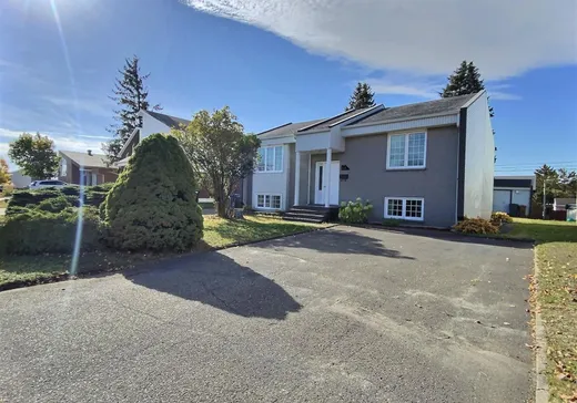 Maison à vendre - 66Z Rue De La Vérendrye, Rivière-du-Loup, G5R 4W2
