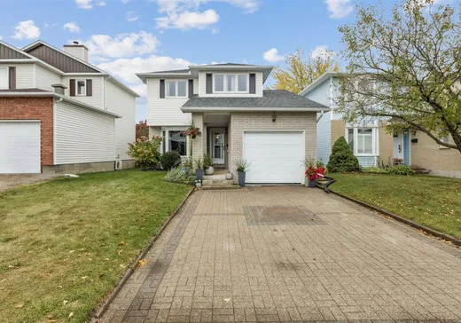 Maison à étages à vendre - 18 Rue Lacombe, Gatineau, J8R1T6