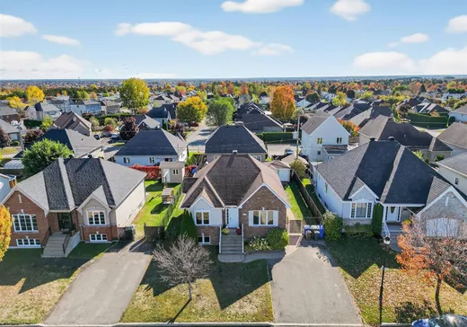 Maison à vendre - 1029 Rue de l'Étang, Montréal (Mercier/Hochelaga-Maisonneuve), J5L 0A2