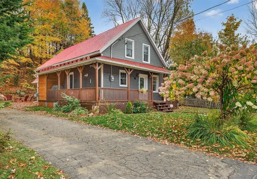 Maison à vendre - 14 Rue Ste-Jeanne-d'Arc, Mont-Blanc, J0T 2G0