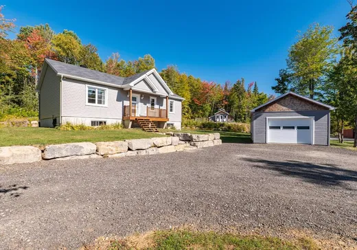Bungalow à vendre - 6085 Mtée Beauvais, Val Morin, J0T2R0
