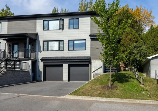 Maison à étages à vendre - 245 57e Rue O., Charlesbourg, G1H4Z5