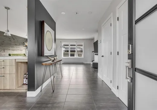 Maison à vendre - 83 Rue Marchand, St-Apollinaire, G0S 2E0