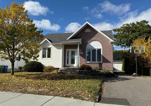 Bungalow à vendre - 262 Rue Caplet, Île d'Orleans St-Jean, G1B3L9