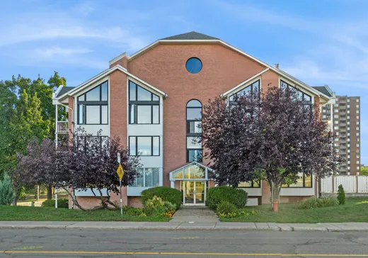 Condo à vendre - 666 Rue du Bord-de-l'Eau O., Longueuil, J4H4V3