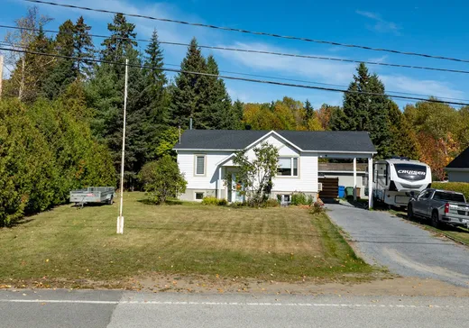 House for sale - 16 Rue de l'Usine, Baie-Saint-Paul, G3Z 1Y1