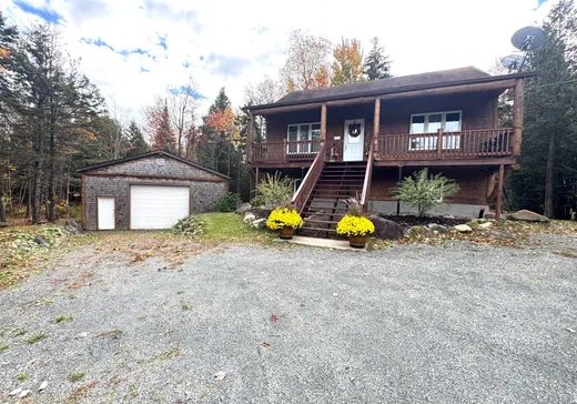 Maison à vendre - 2 Rue St-Christophe, Gore, J0V 1K0