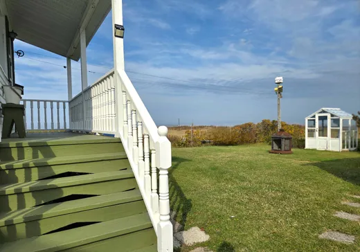 Maison à vendre - 364 Av. du Phare E., Matane, G4W 3N4