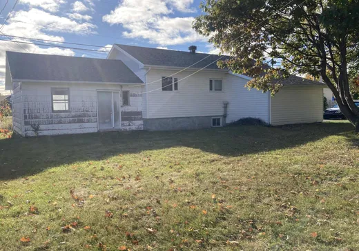 Maison à vendre - 67 Rue Blouin, Baie-Comeau, G0T 1E0