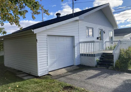 Maison à vendre - 67 Rue Blouin, Baie-Comeau, G0T 1E0
