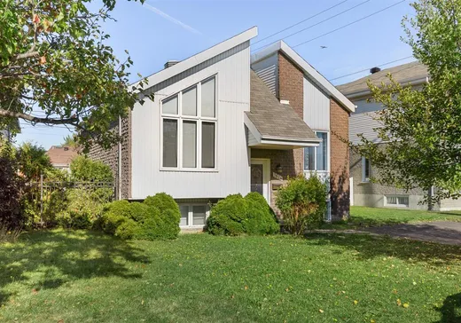 House for sale - 3624 Rue Perras, St-Hubert, J3Y 7W1