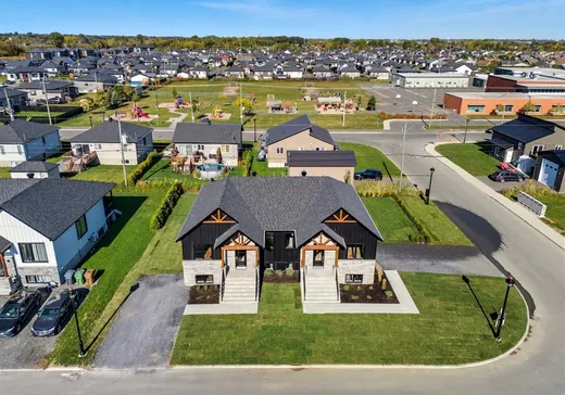Maison à vendre - 1010 Rue du Campanile, Drummondville, J2B 8W7