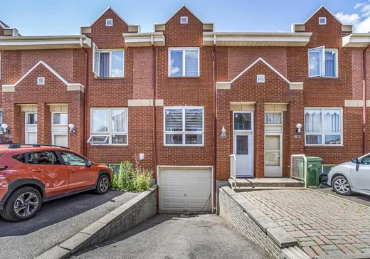 Two or more stories for sale - 2255Z Boul. Shevchenko, Montreal (LaSalle), H8N2Y8