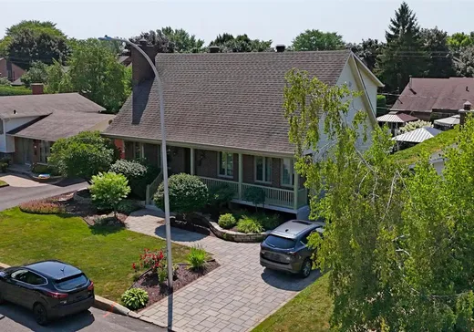 Maison à vendre - 828 Rue D'Iberville, Boucherville, J4B 6H4