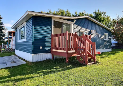 Two or more stories for sale - 545 La Grande-Caroline, Saint-Césaire, J0L1M0