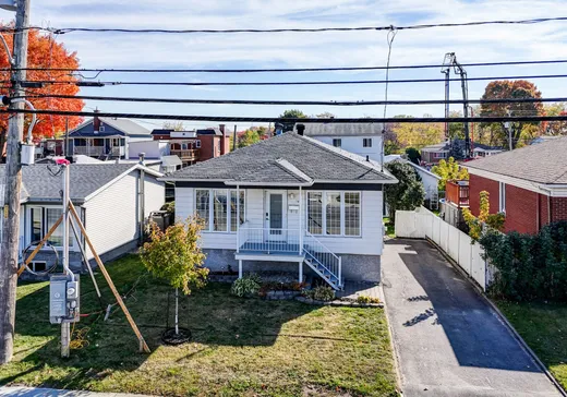 Maison à vendre - 147 Rue Gauthier, Saint-Jérôme, J7Y 3C8