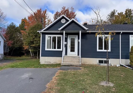 Bungalow for sale - 51 Boul. de la Bonaventure, Victoriaville, G6T0L6