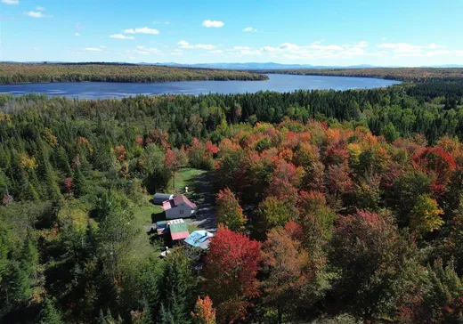 Bungalow for sale - 341 Route de la Station, Lac-Drolet, G0Y1C0