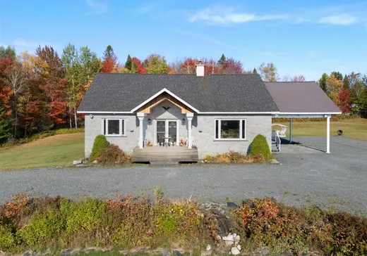 Maison à vendre - 125 Rue des Peupliers, Stratford, G0Y 1P0