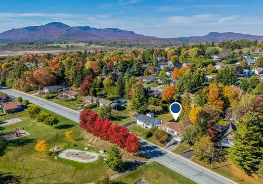 Maison à vendre - 259 Rue Percy, Magog, J1X 1B3