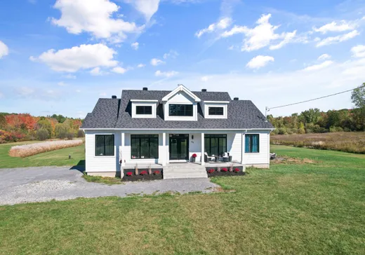 House for sale - 62 Ch. St-Georges, Rigaud, J0P 1P0