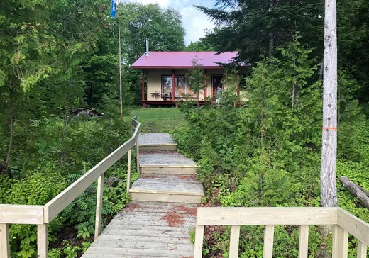 Bungalow for sale - 4387 Ch. des Pionniers, Mont-Laurier, J9L3G4