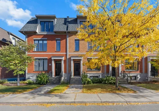 Two or more stories for sale - 2142 Rue du Borée, Montreal (Saint-Laurent), H4R0B8