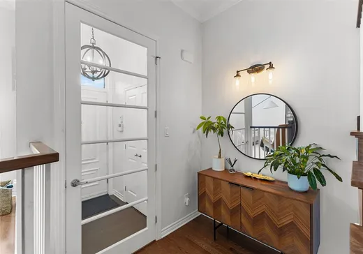 House for sale - 2142 Rue du Borée, Montreal (Saint-Laurent), H4R 0B8