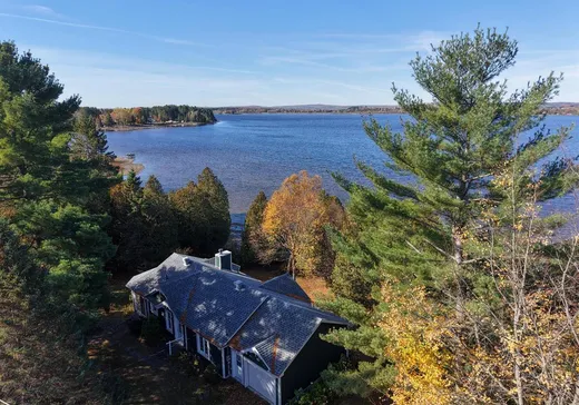 Maison à vendre - 1574 Ch. de Stratford, Stratford, G0Y 1P0