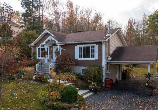 Maison à vendre - 3285 Ch. d'Albert Mines, Magog, J0B 2C0