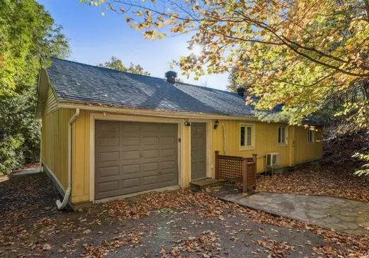 Bungalow for sale - 620 Ch. de Val-du-Lac, Gatineau, J8N2N5