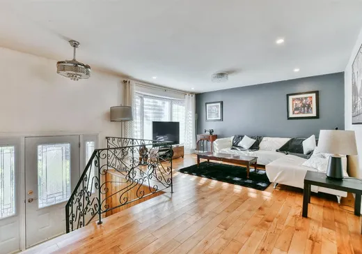 House for sale - 7 Rue Yvan, Blainville, J7C 2A1