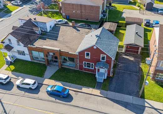 House for sale - 322 Rue Dufferin, Valleyfield, J6S 1Z9
