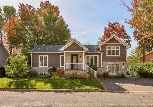 Split-level for sale - 670 Rue du Richelieu, Drummondville, J2C7J7