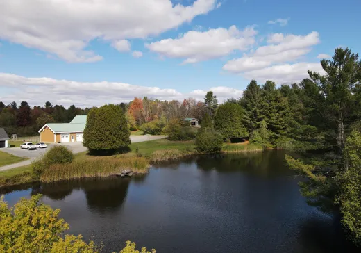 Hobby Farm for sale - 404 Ch. Ouellette, Pointe-Claire (Montreal Island), J0B 2H0