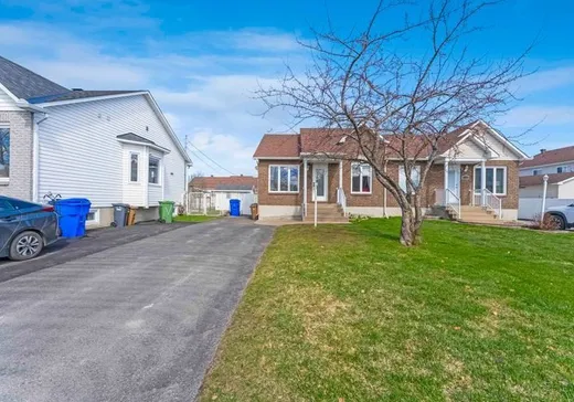 House for sale - 109 Rue des Sarcelles, Gatineau, J8M 2E2