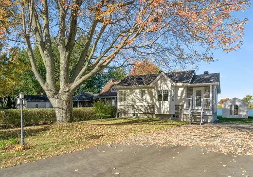 Maison à vendre - 439 Ch. des Patriotes, St-Denis-Sur-Richelieu, J0H 1K0